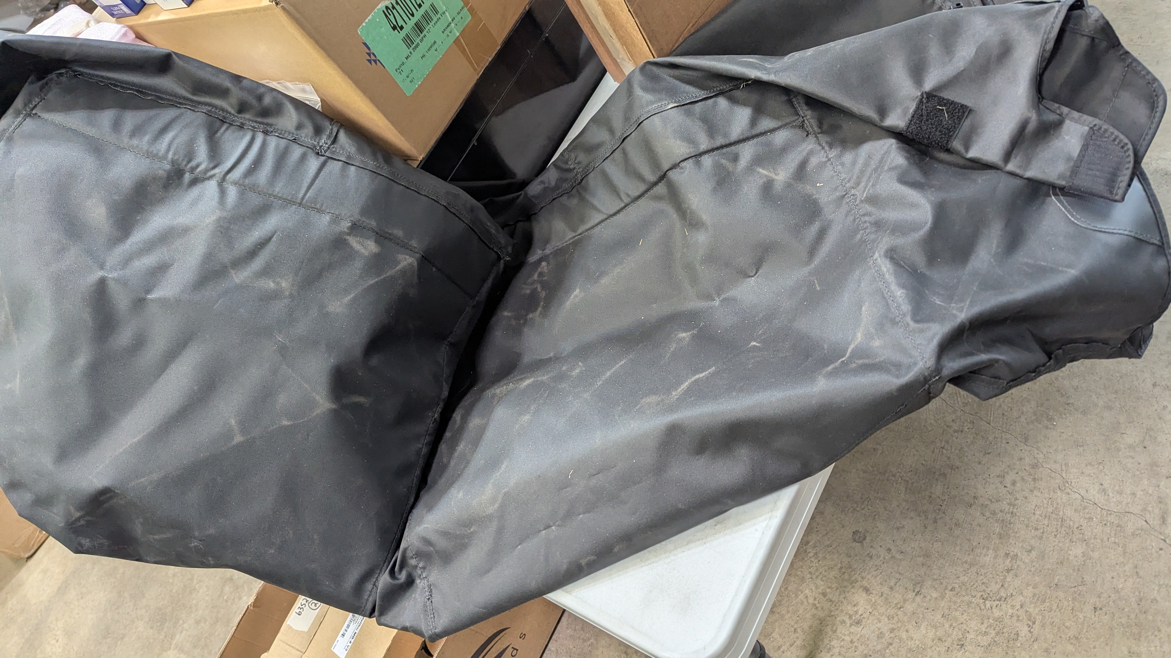 Malibu G3 Bimini Canvas, Large 13-20' (Sratch/Dent)