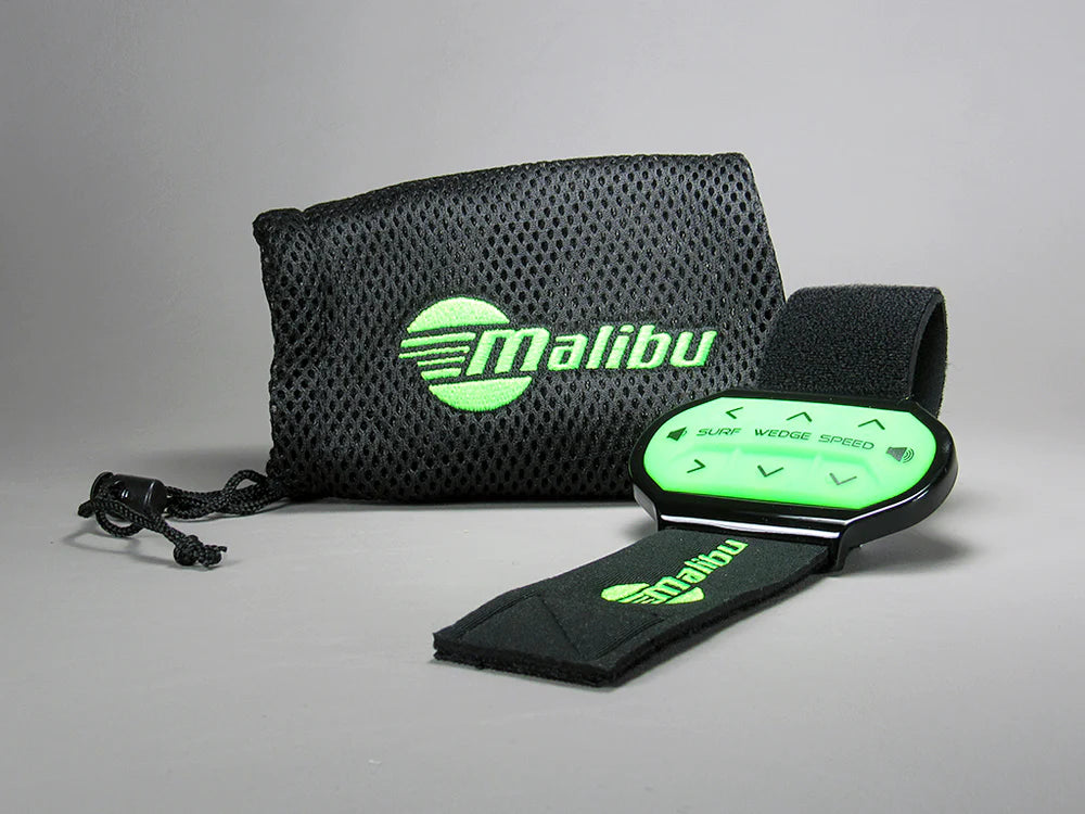 2015 Malibu Surf Band Retrofit Kit featuring a green control device and a mesh carrying pouch.