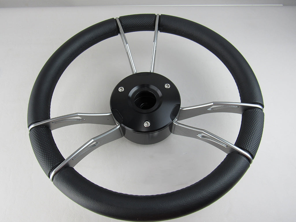 Gussi 931 steering wheel with black grip, silver spokes, and central hub for racing or simulation setups.