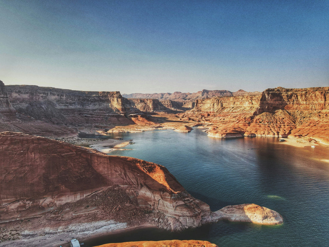 Beyond Your Home Lake: 10 Epic U.S. Boating Destinations Worth the Tow.