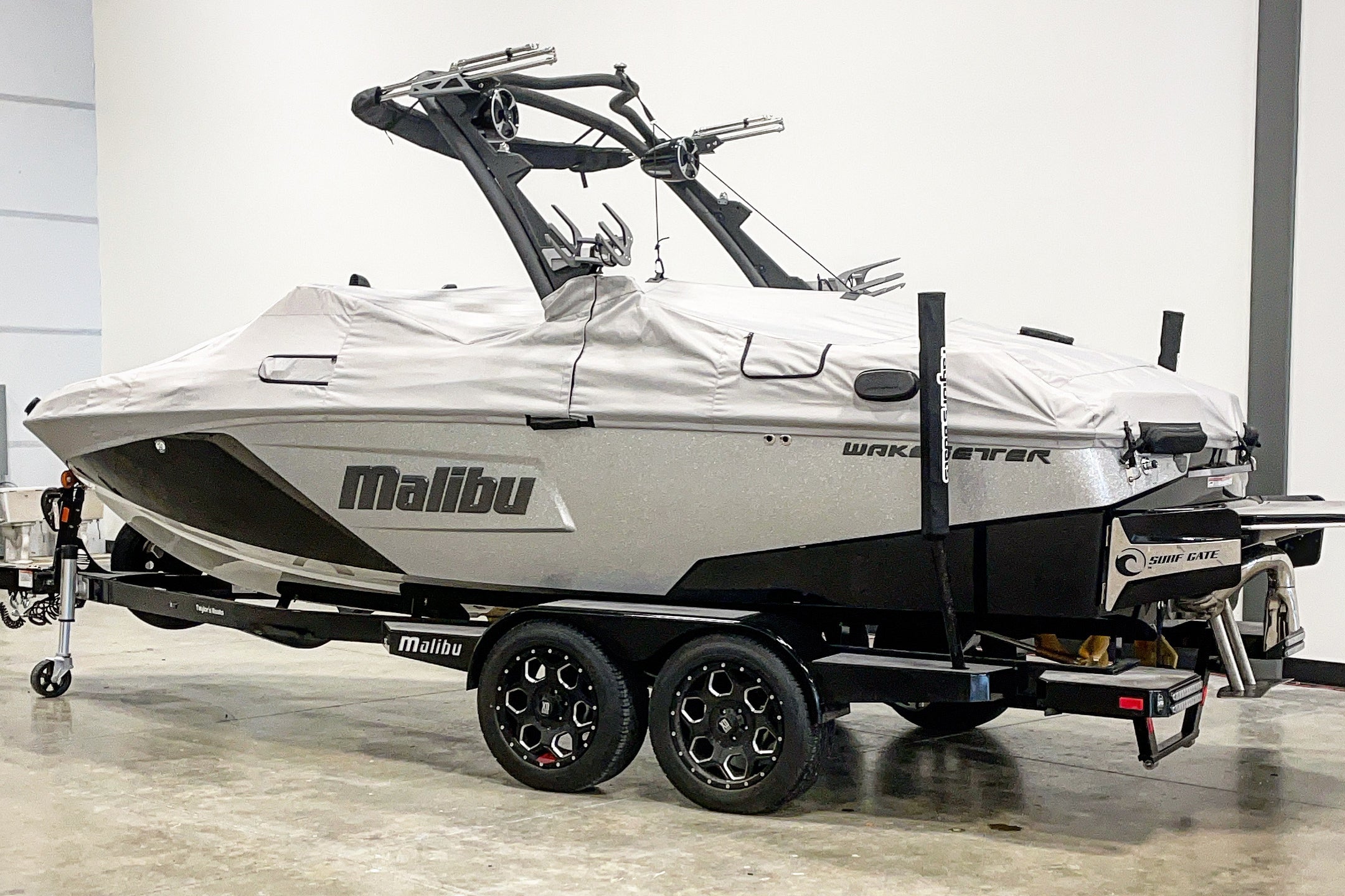 Malibu Boat Covers & Axis Boat Covers