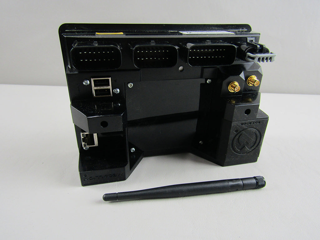Touch screen display, 7-inch with SD card slot, Viper2 response system, and various ports including USB and Ethernet.