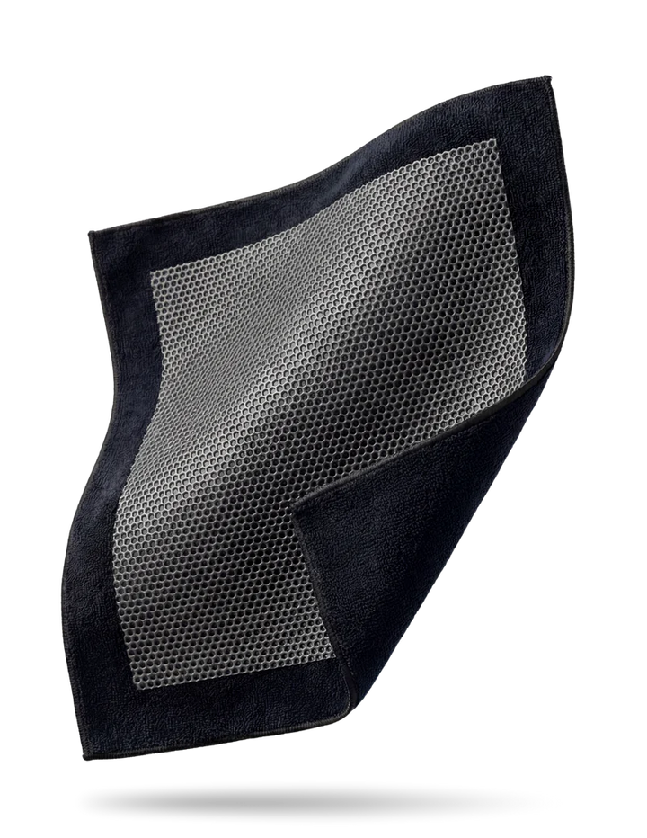 High-quality synthetic clay towel designed for effective surface cleaning and detailing on boats and vehicles.