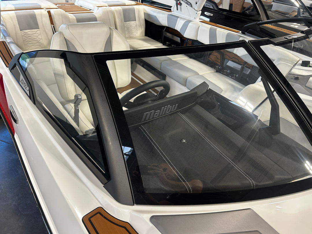 Malibu Boats Windshield: 26