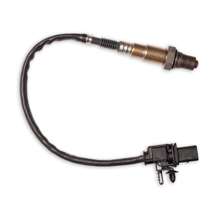 Wide band O2 sensor with TSP and wiring harness for precise engine air-fuel ratio measurement.