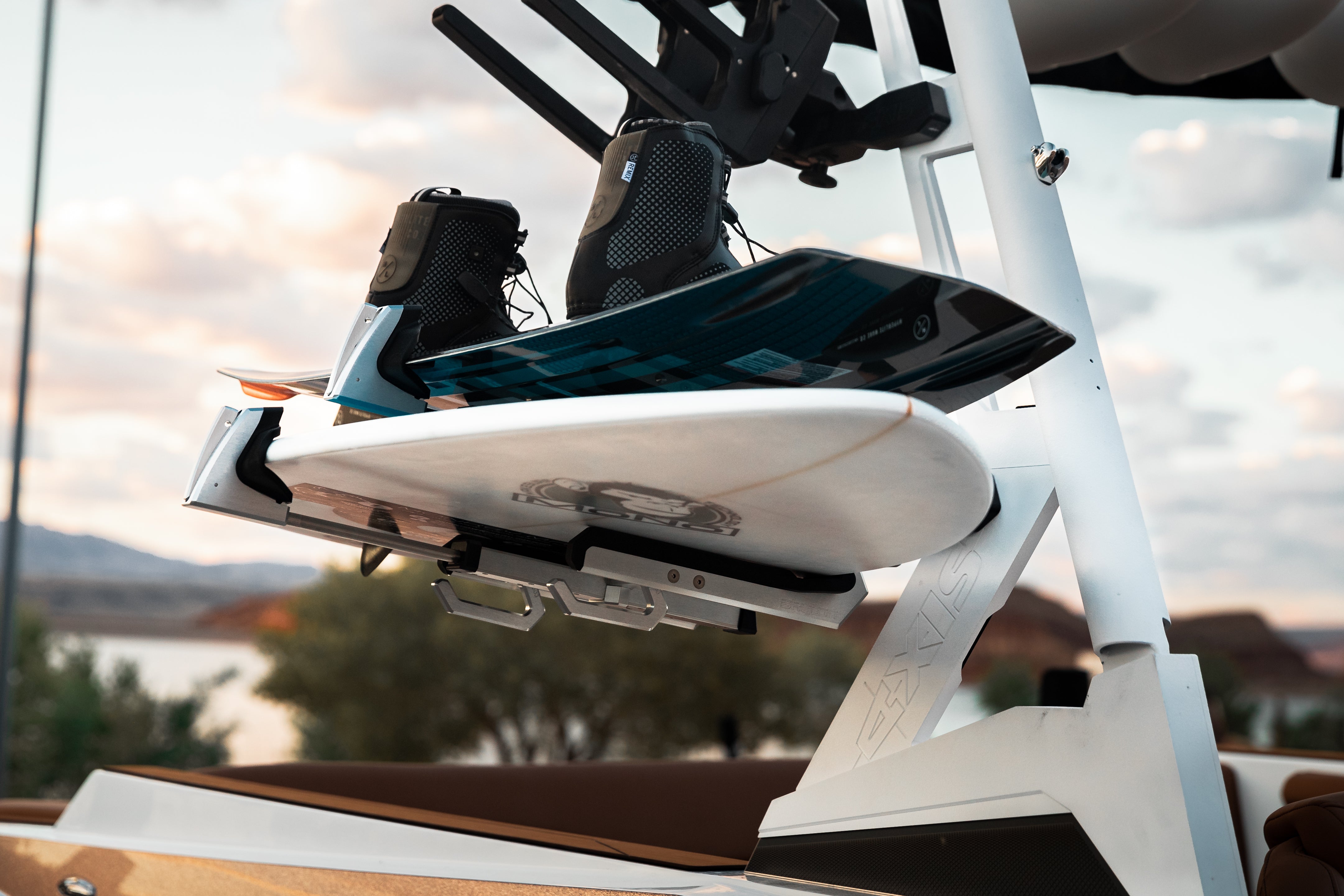 Skylock Horizontal Malibu/Axis Racks (Pair)